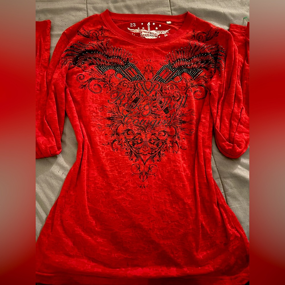 Graphic red sheer long sleeve